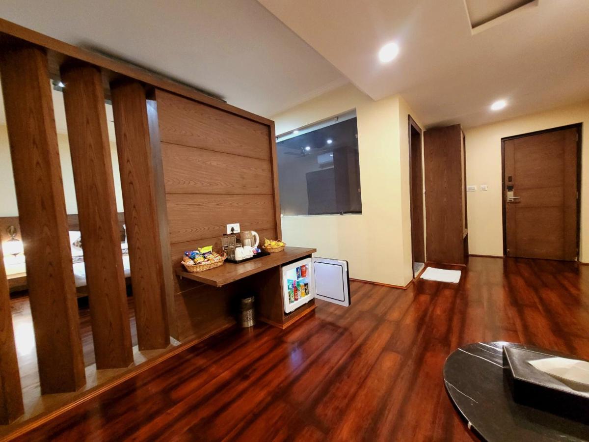 Hotel Green Rooms Srinagar  Luaran gambar